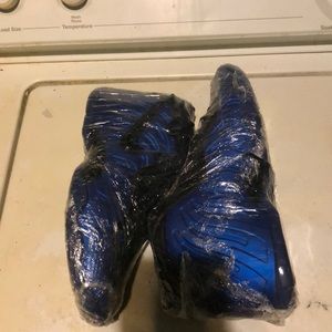 Nike Air Foamposite One Size 7 Metallic Blue